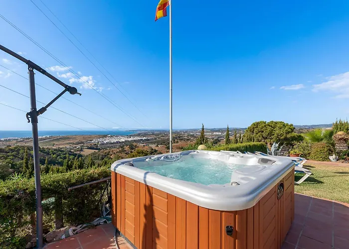 Coastal Getaway In Sunny Roca