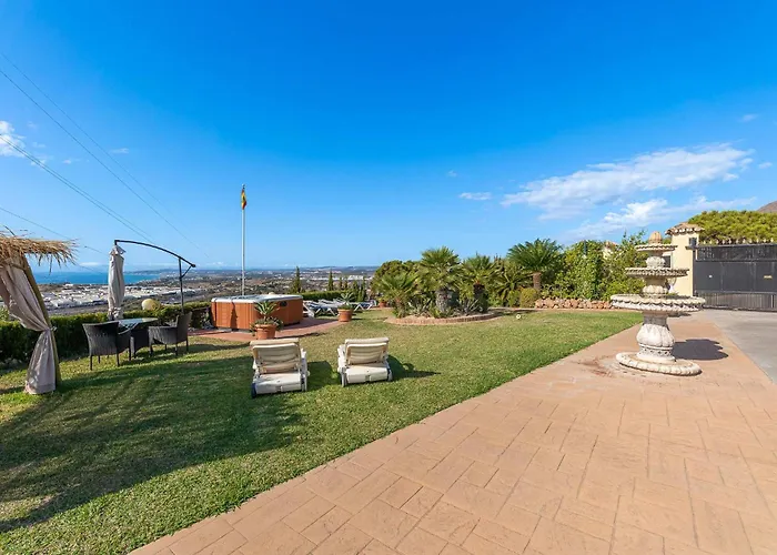 Coastal Getaway In Sunny Roca *